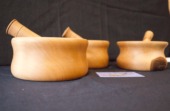 3 mortiers tournés par WoodyWoodPeg. 